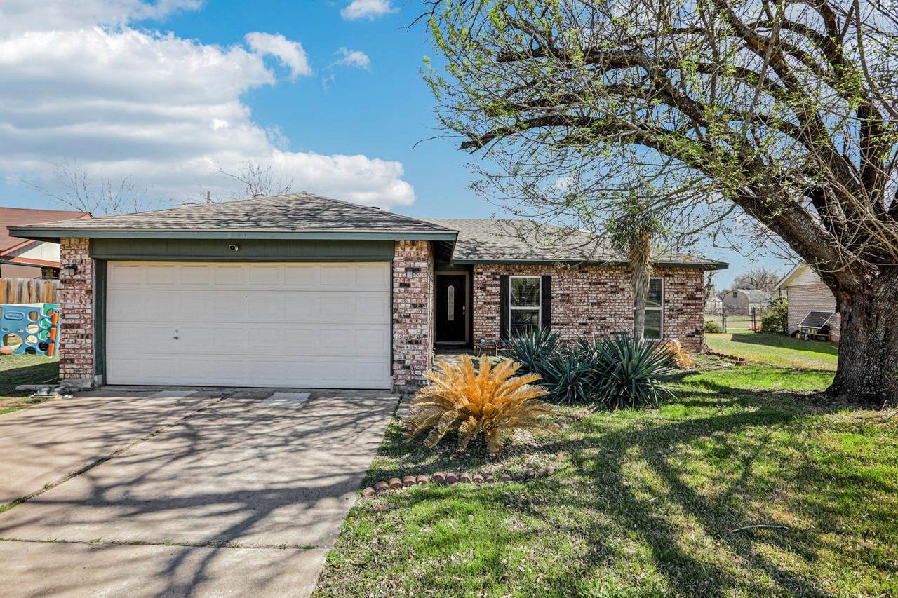 1107 Long Meadow Dr - Photo 1