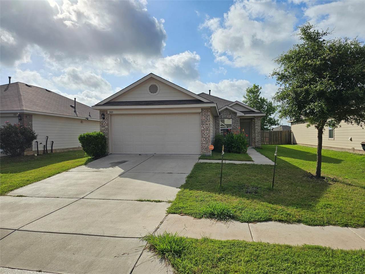 3503 Batson Dr - Photo 1