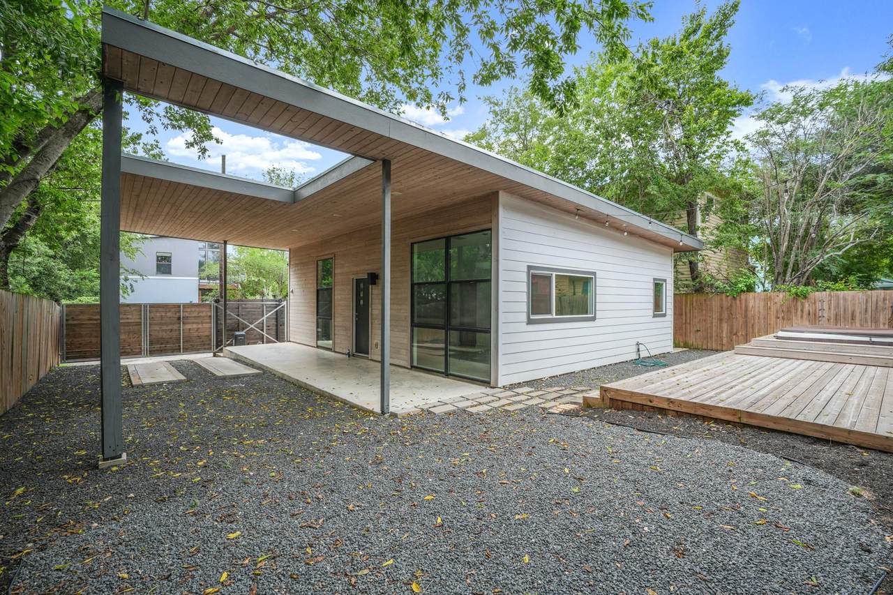 2103 14th St - Photo 1