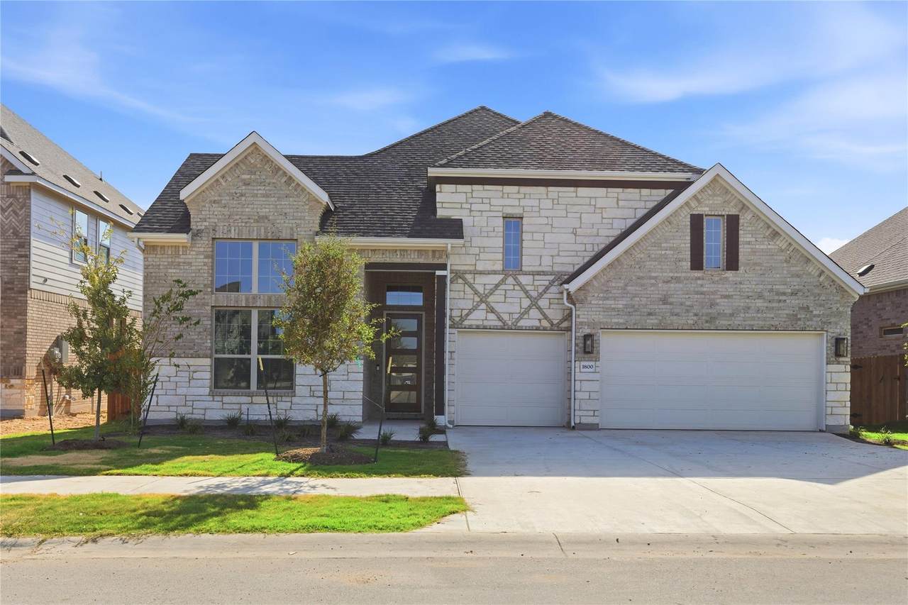 1800 Scenic Heights Ln - Photo 1