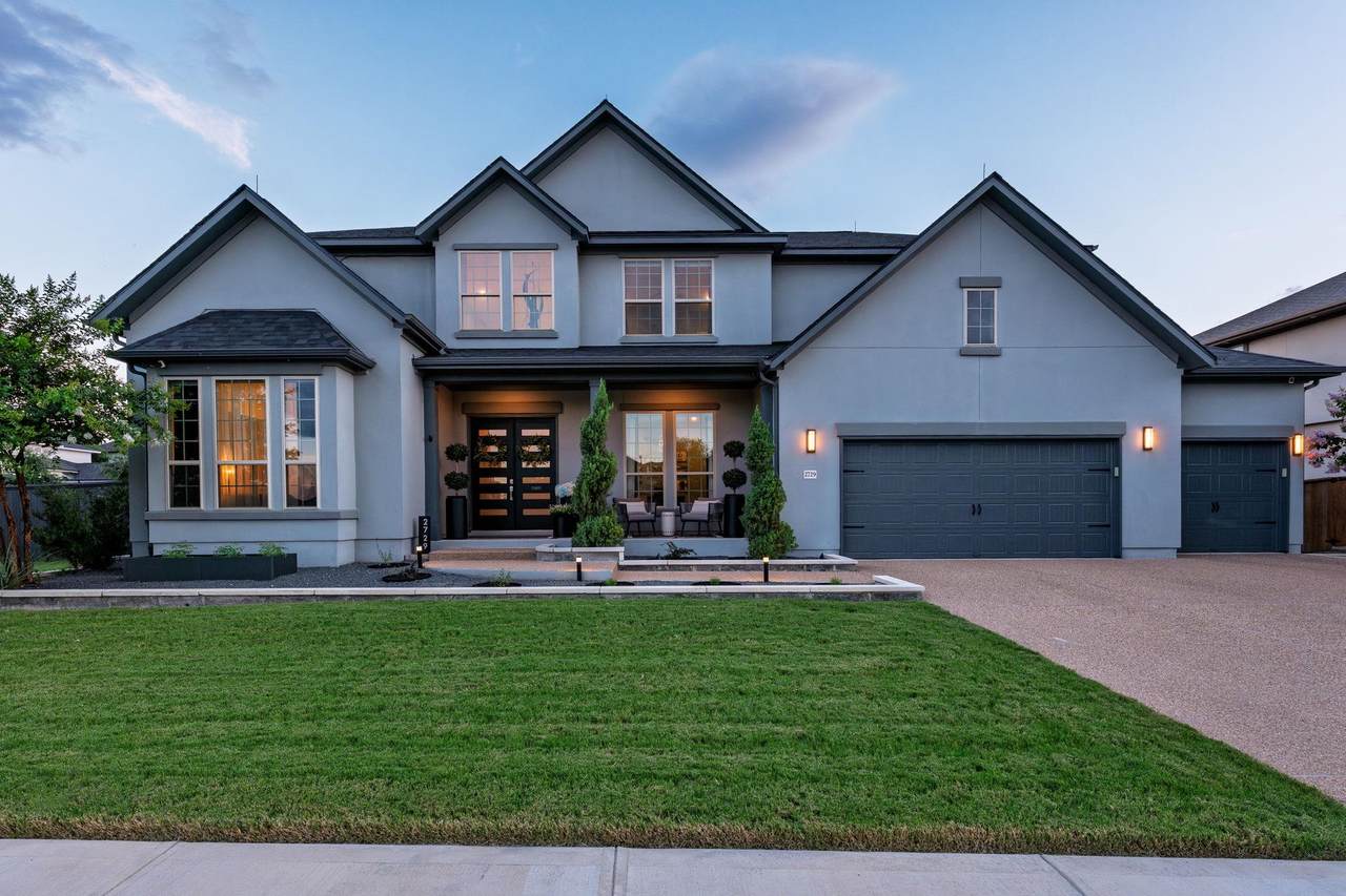 2729 War Wagon Way - Photo 1
