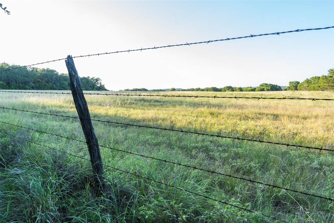 https://bt-photos.global.ssl.fastly.net/austin/1280_boomver_2_2866624-2.jpg