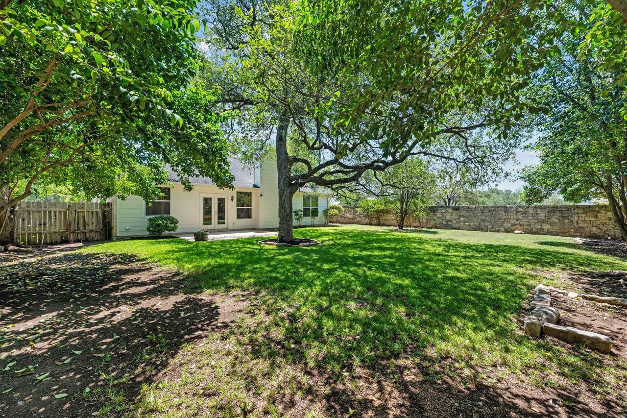 https://bt-photos.global.ssl.fastly.net/austin/1280_boomver_1_2897057-2.jpg