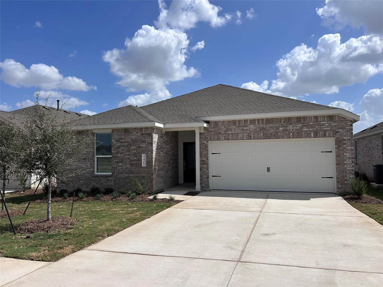 4408 Bonita Oaks Dr - Photo 1