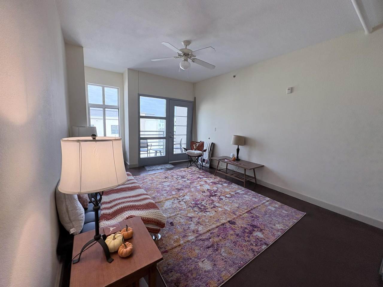 711 26th St - Photo 1
