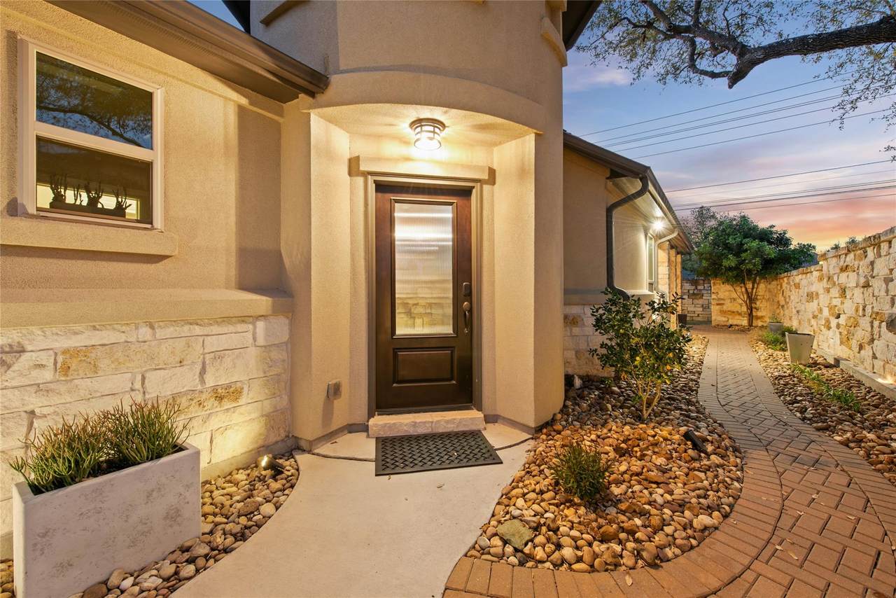 https://bt-photos.global.ssl.fastly.net/austin/1280_boomver_3_2960373-2.jpg