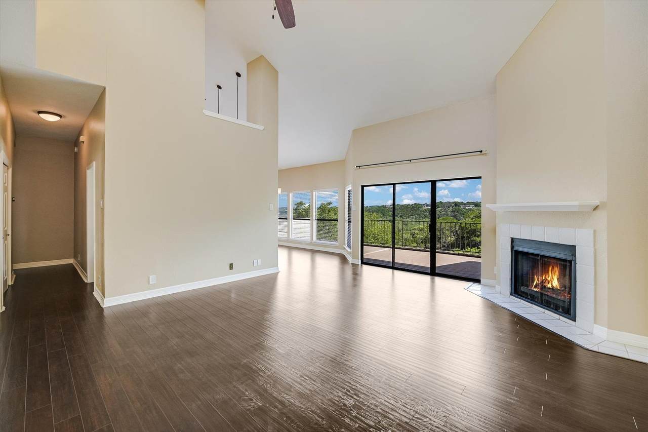 1520 Ben Crenshaw Way - Photo 1