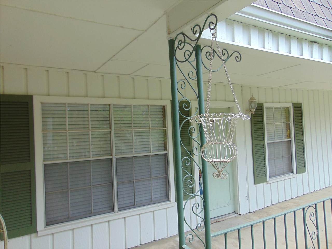 2516 Enfield Rd - Photo 1