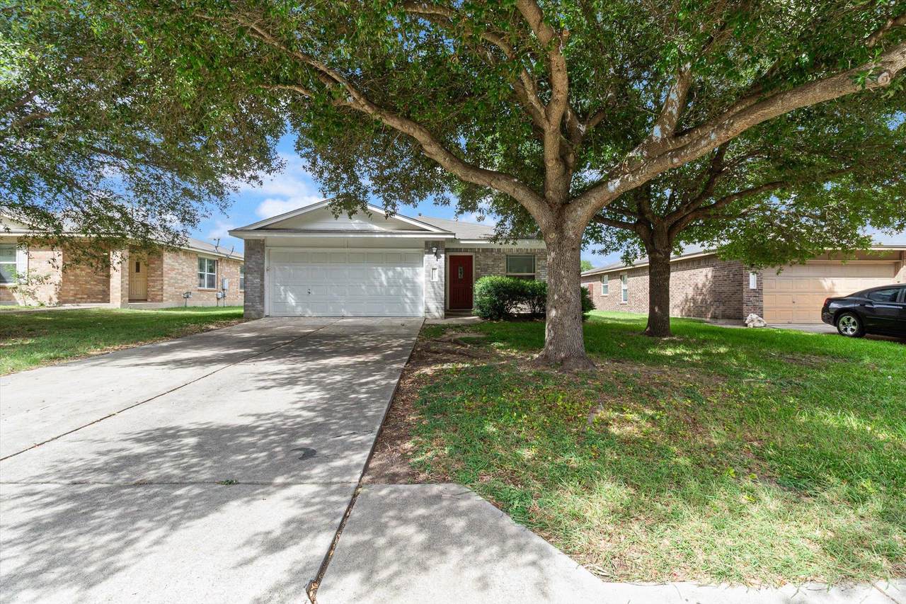 113 San Jacinto Dr - Photo 1