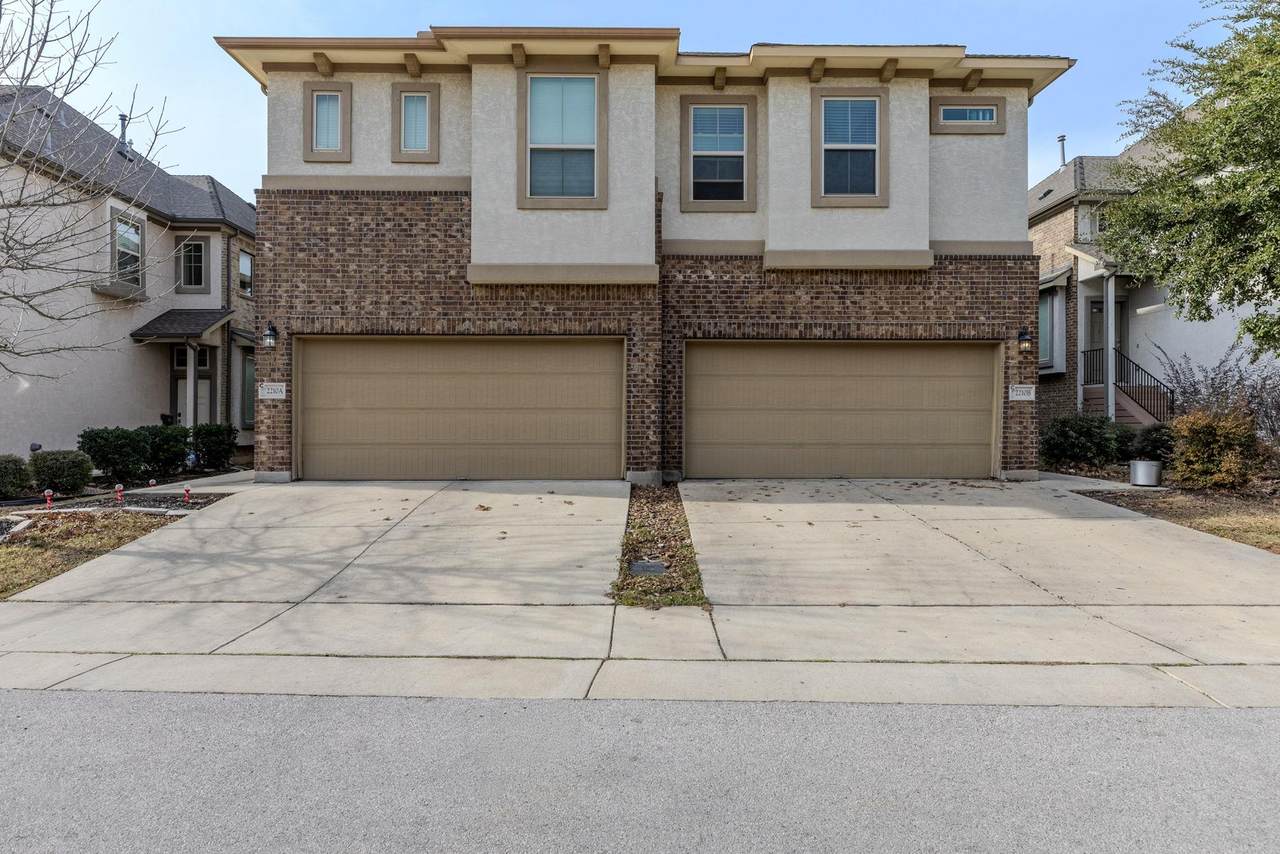 2210 Dillon Pond Ln - Photo 1