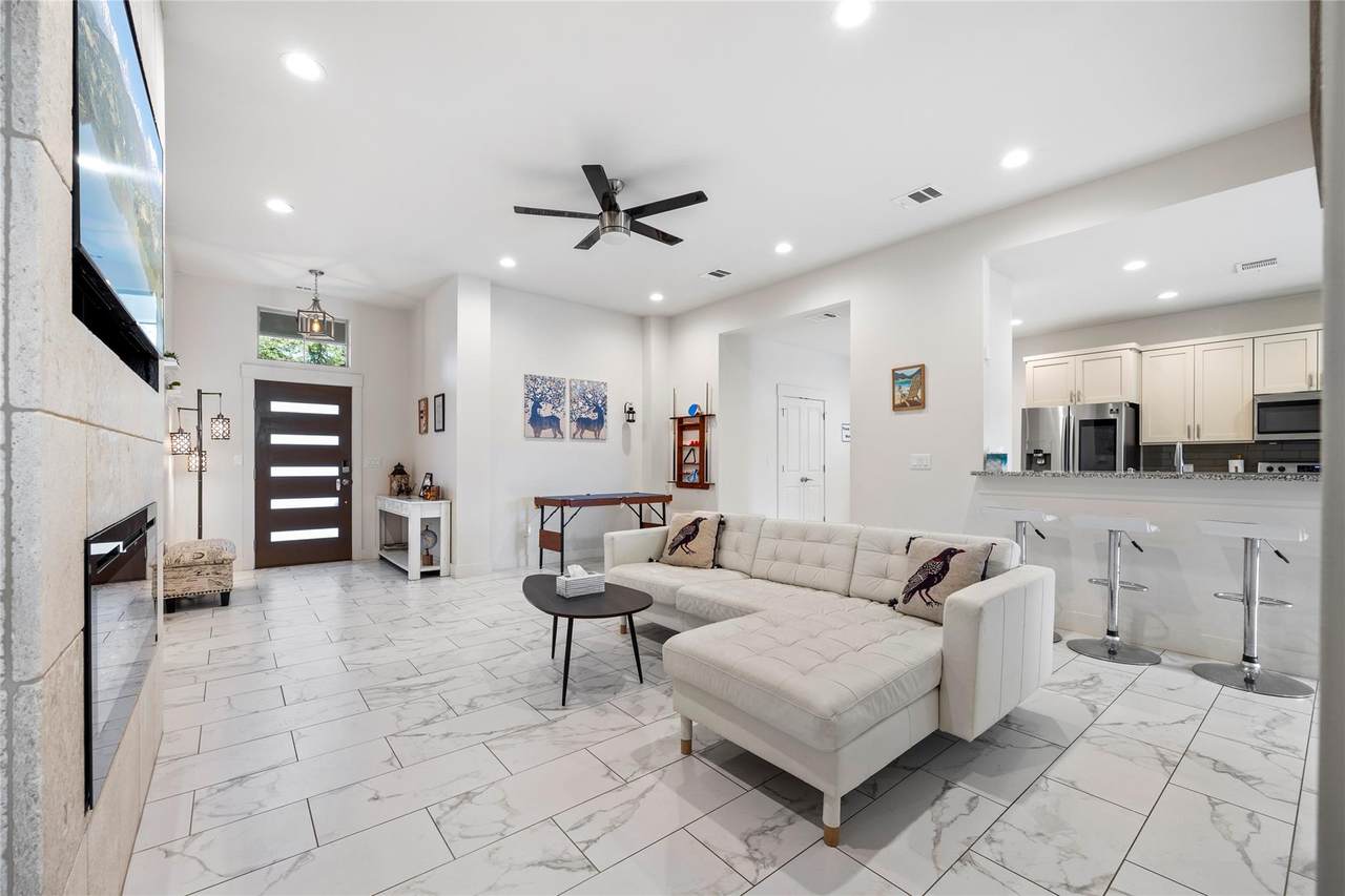 21513 Santa Carlo Ave - Photo 1