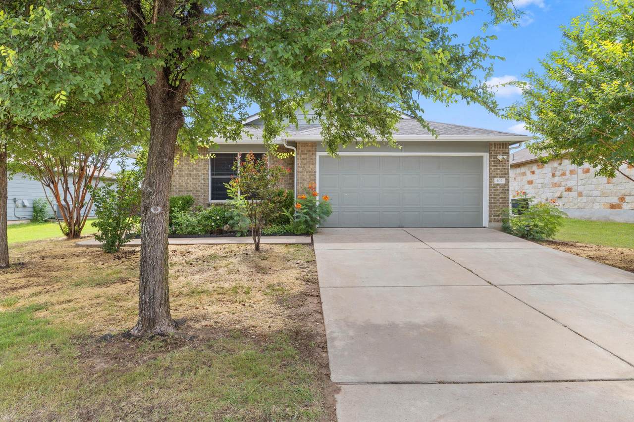 102 Esparza Ct - Photo 1