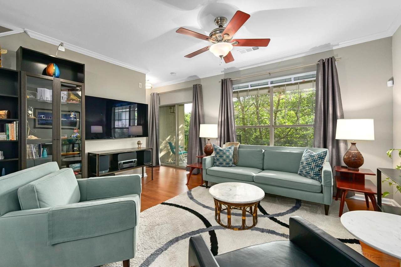 11203 Ranch Road  2222 - Photo 1