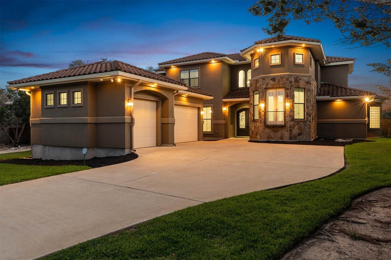 https://bt-photos.global.ssl.fastly.net/austin/1280_boomver_3_3409446-2.jpg