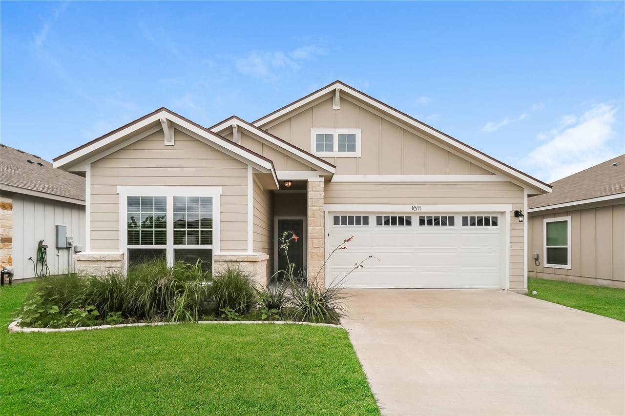 1611 Curlew Ln - Photo 1