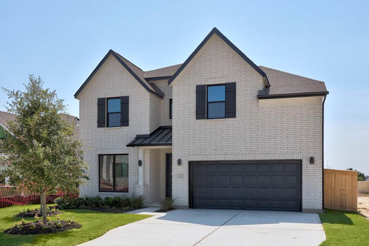 501 Snakeroot Trl - Photo 1