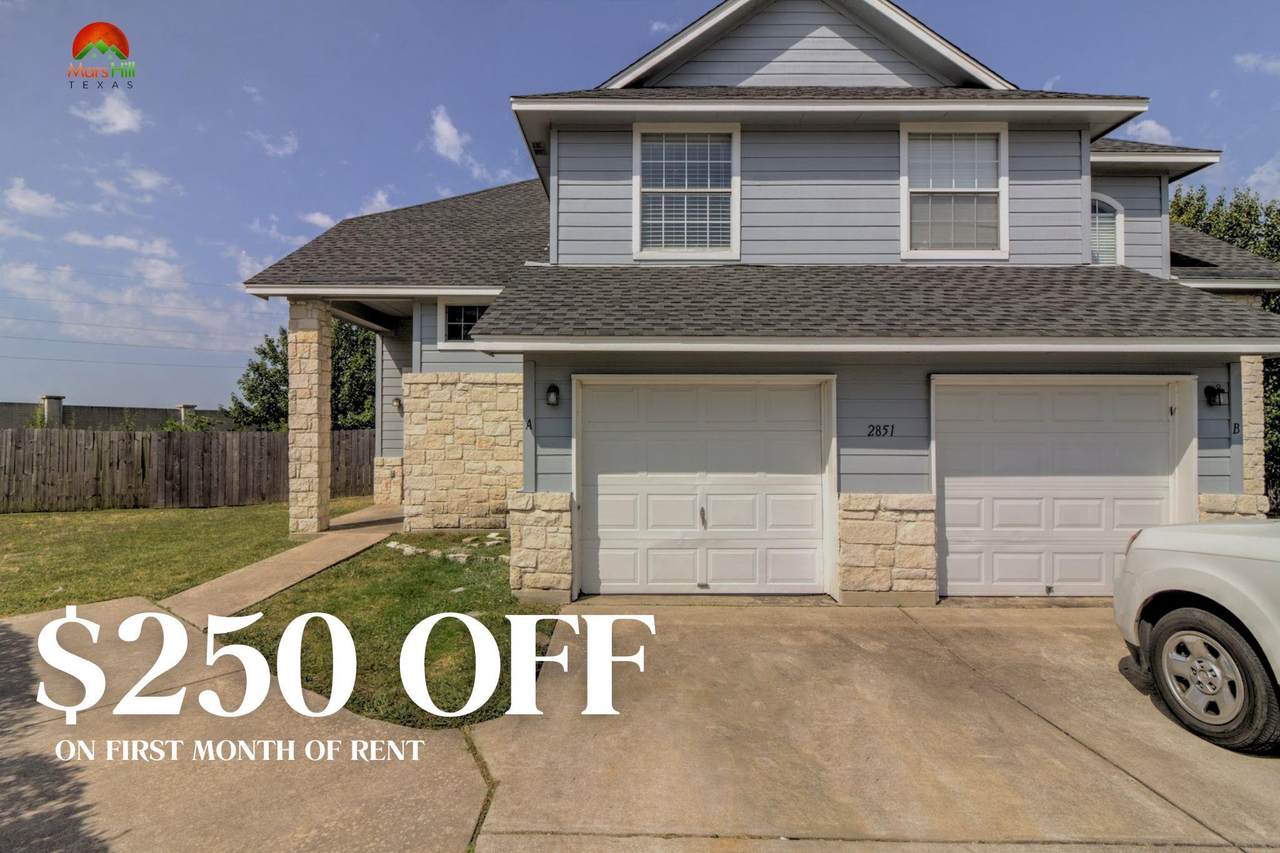2851 Southampton Way - Photo 1