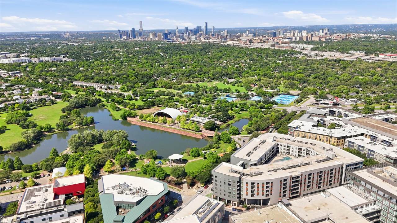 https://bt-photos.global.ssl.fastly.net/austin/1280_boomver_1_3886604-2.jpg