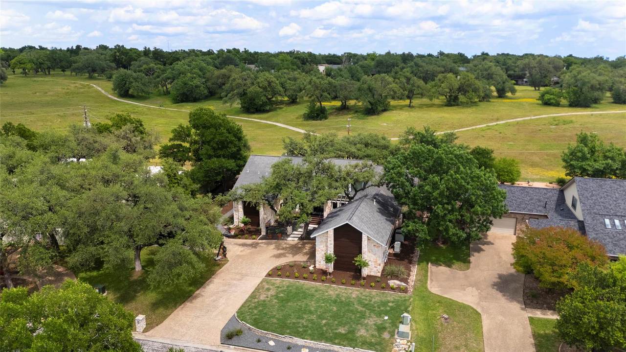 10305 Pickfair Dr - Photo 1