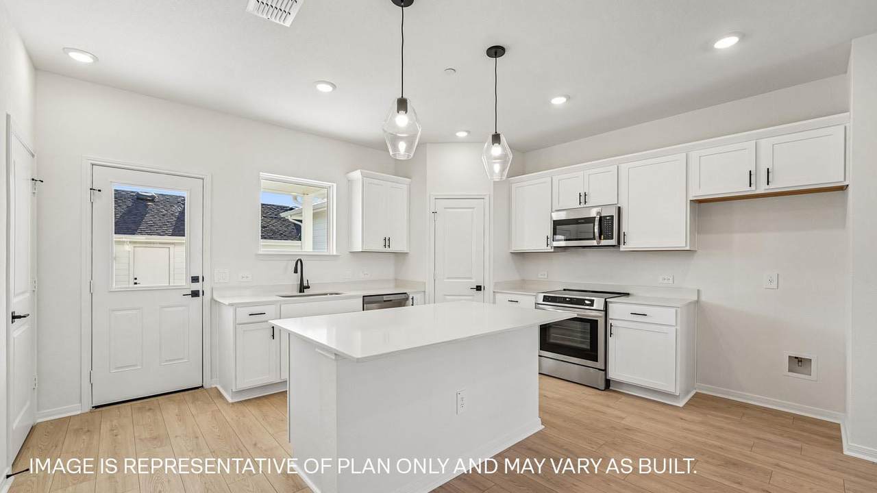 2553 Violet Theo Ln - Photo 1