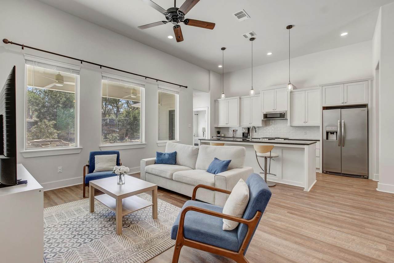 21814 Bluejay Blvd - Photo 1