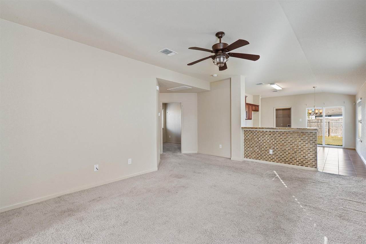 180 Eagle Dr - Photo 1