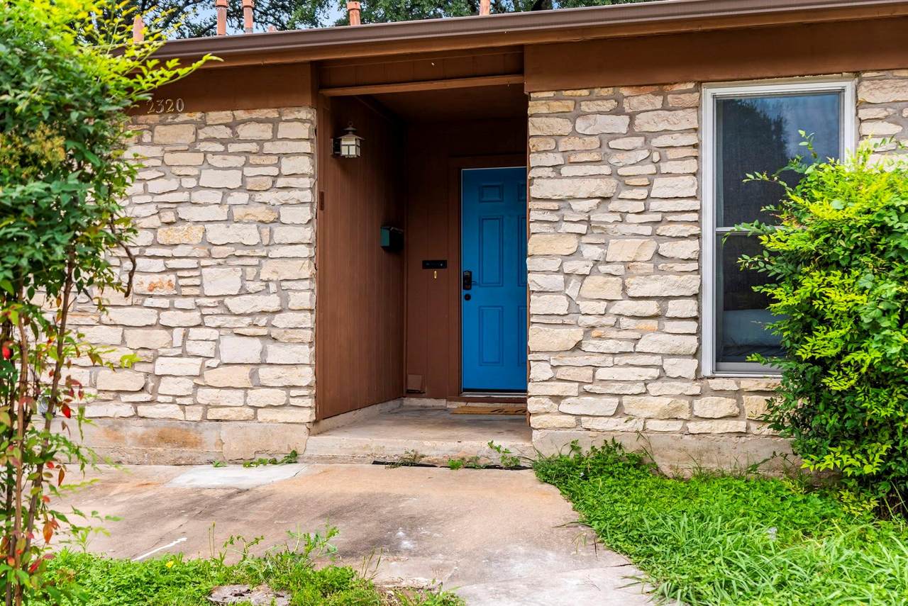 https://bt-photos.global.ssl.fastly.net/austin/1280_boomver_2_4194794-2.jpg