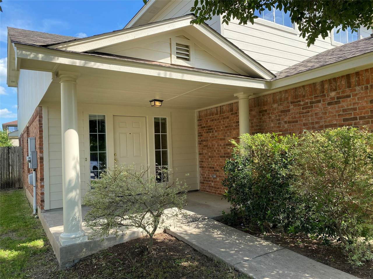 13601 Lyndon B Johnson St - Photo 1