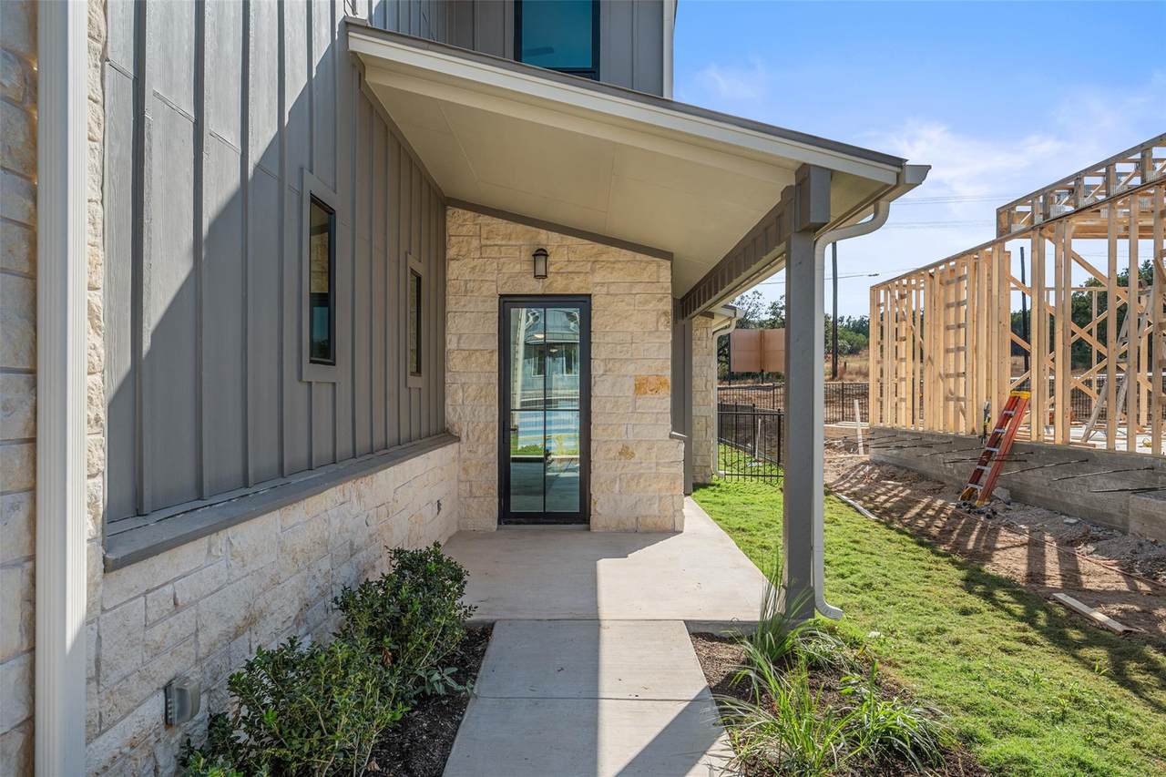 711 Paleface Ranch Rd - Photo 1