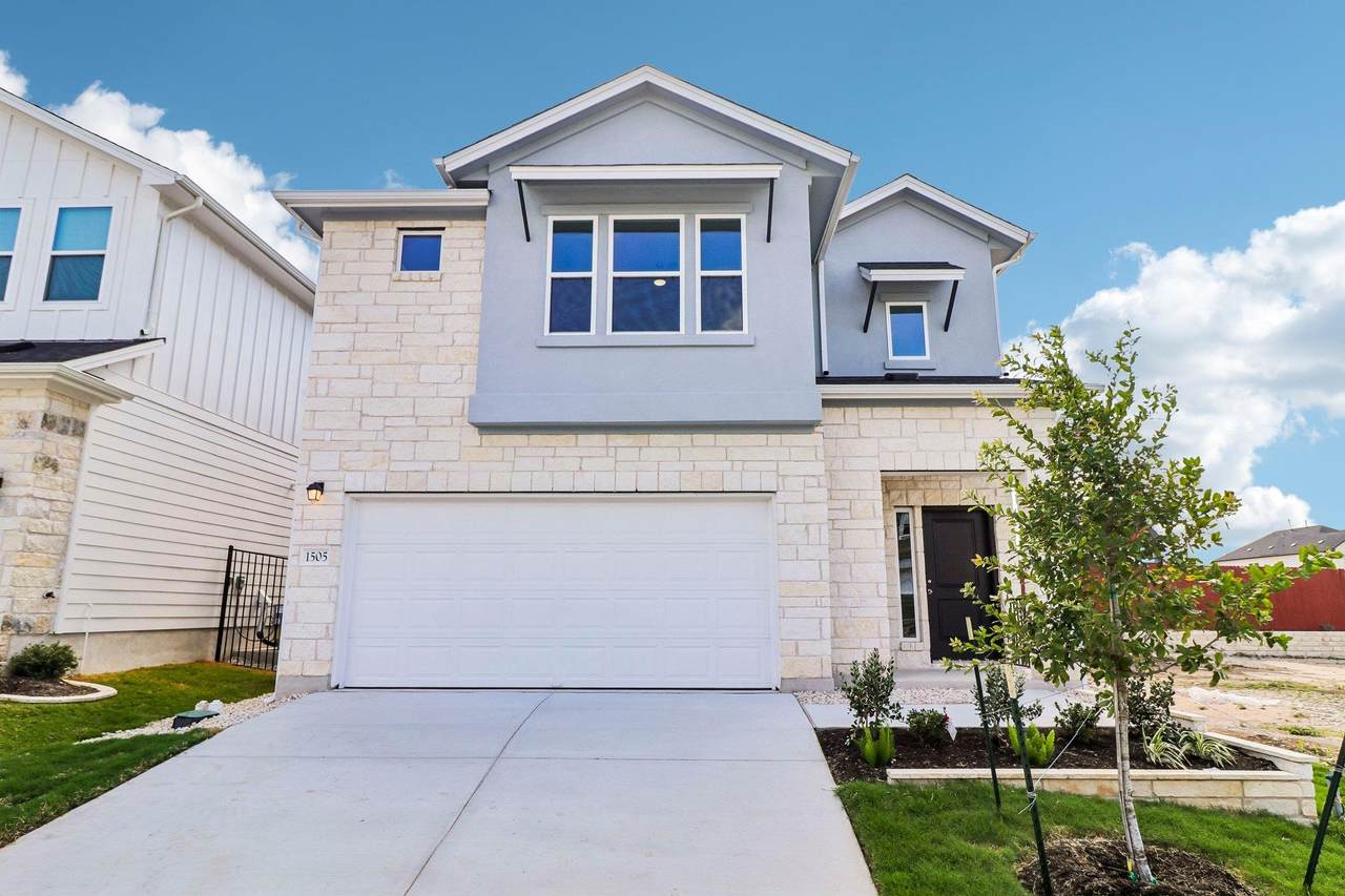 1505 Corsac Way - Photo 1