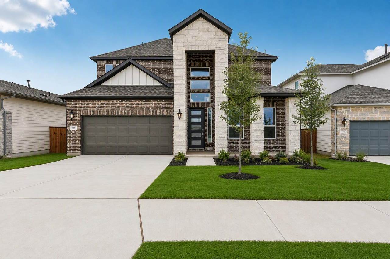 223 Belmont Way - Photo 1