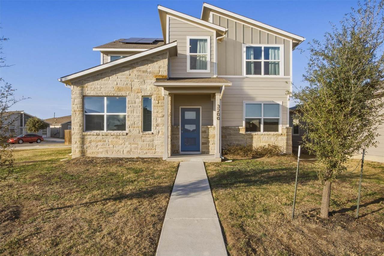 https://bt-photos.global.ssl.fastly.net/austin/1280_boomver_2_4649046-2.jpg