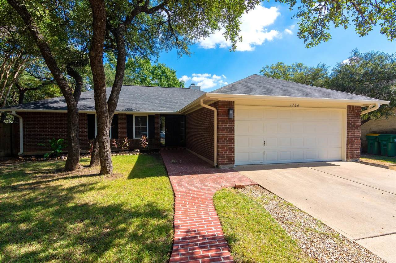 1704 Old Mill Rd - Photo 1