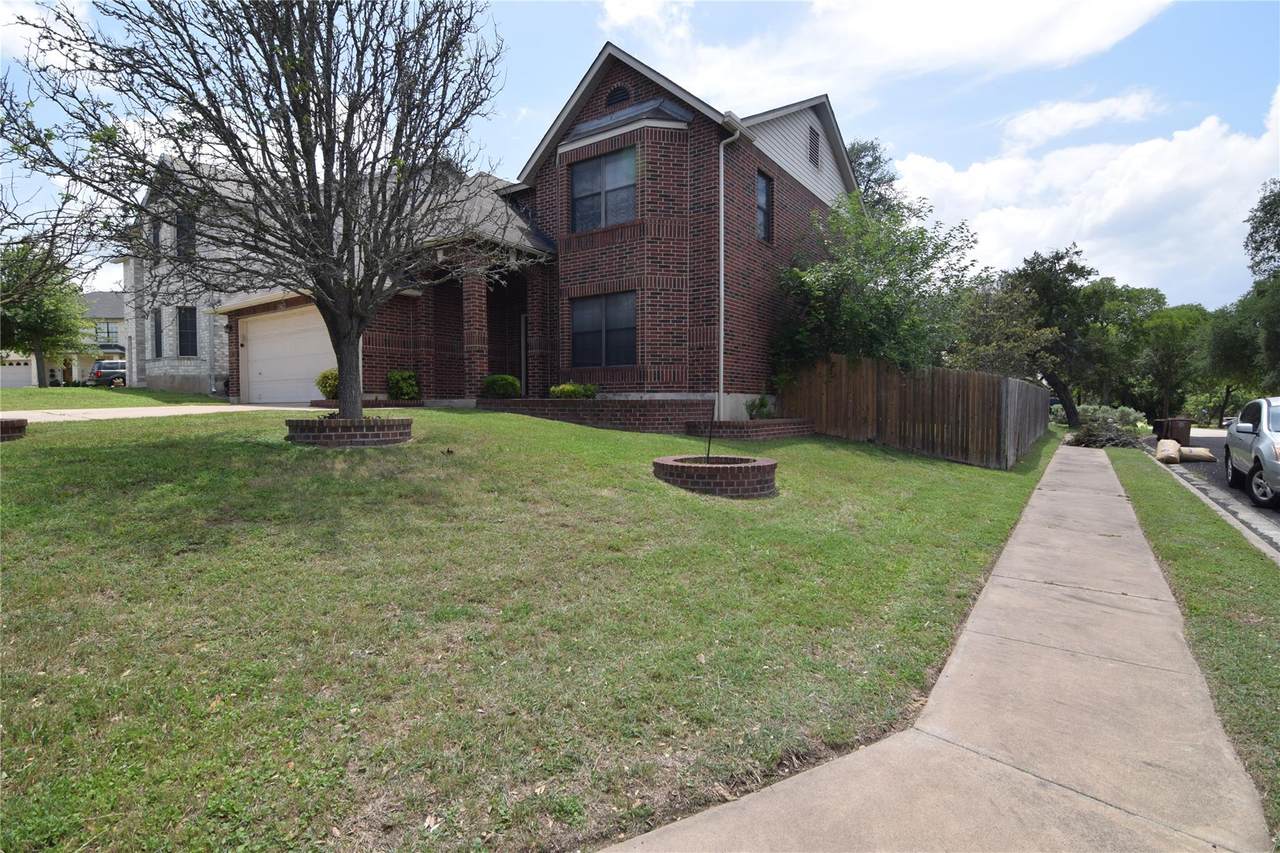 https://bt-photos.global.ssl.fastly.net/austin/1280_boomver_2_4812129-2.jpg