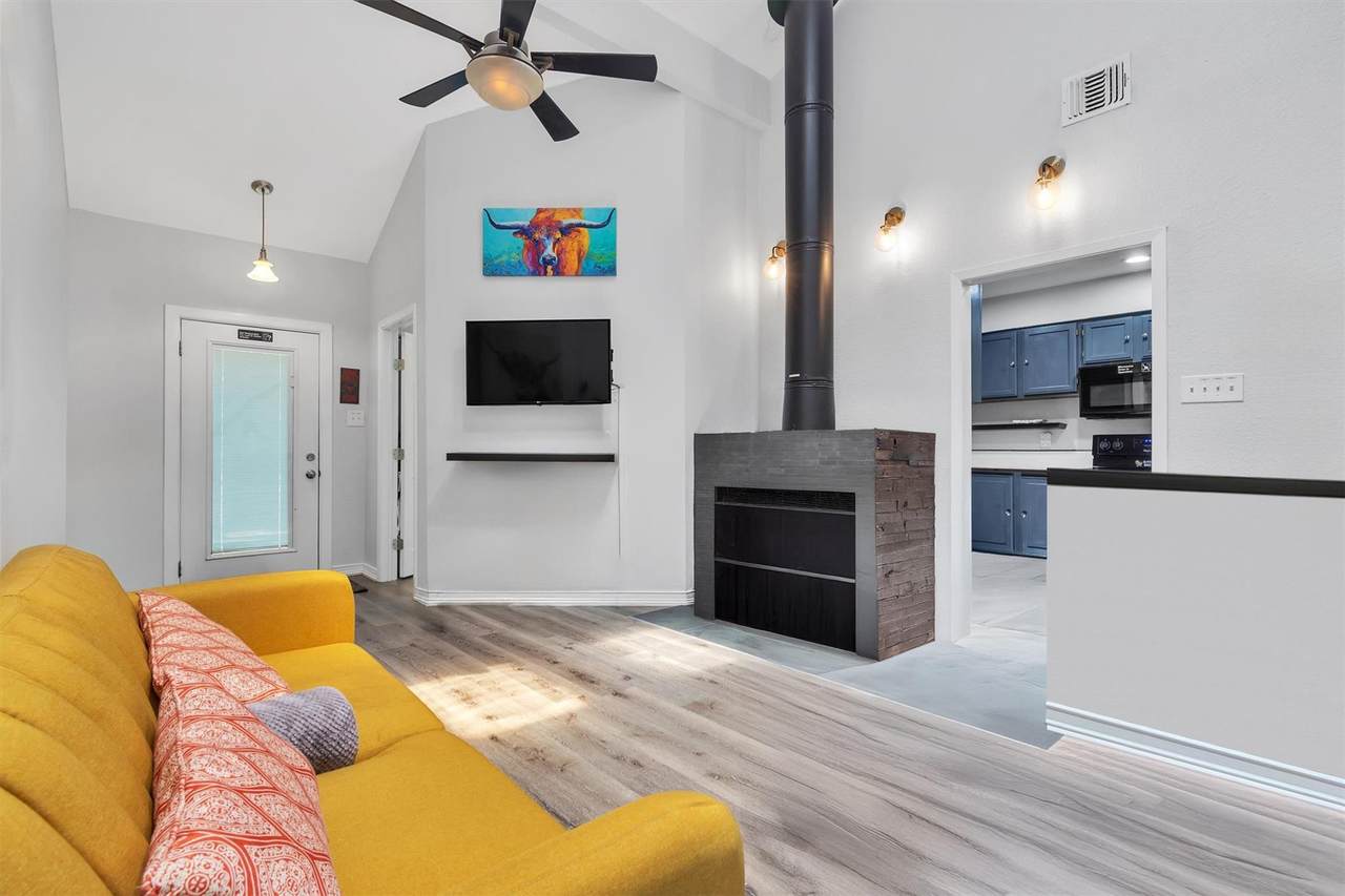 2612 San Pedro St - Photo 1