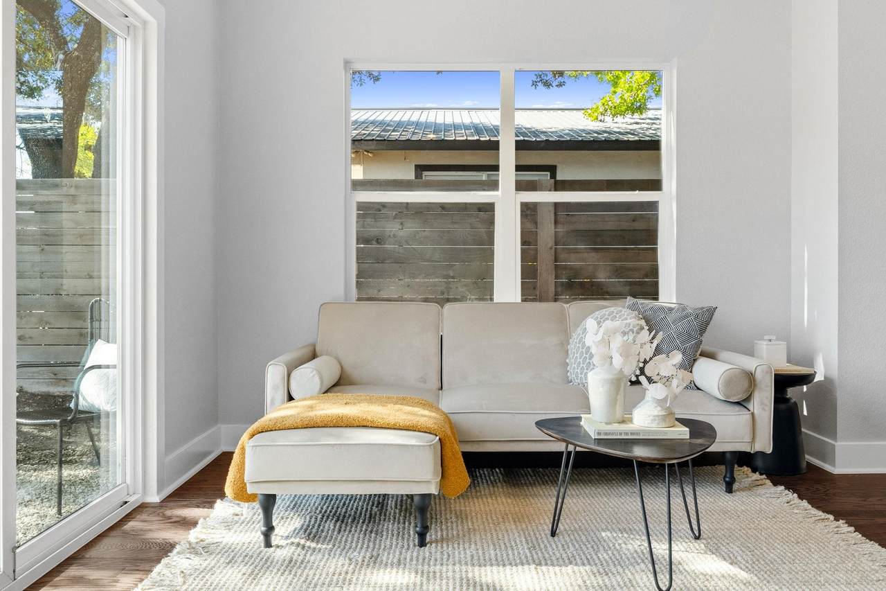 304 Blackson Ave - Photo 1