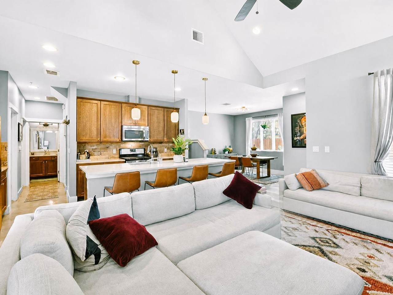 4917 Sunset Trl - Photo 1