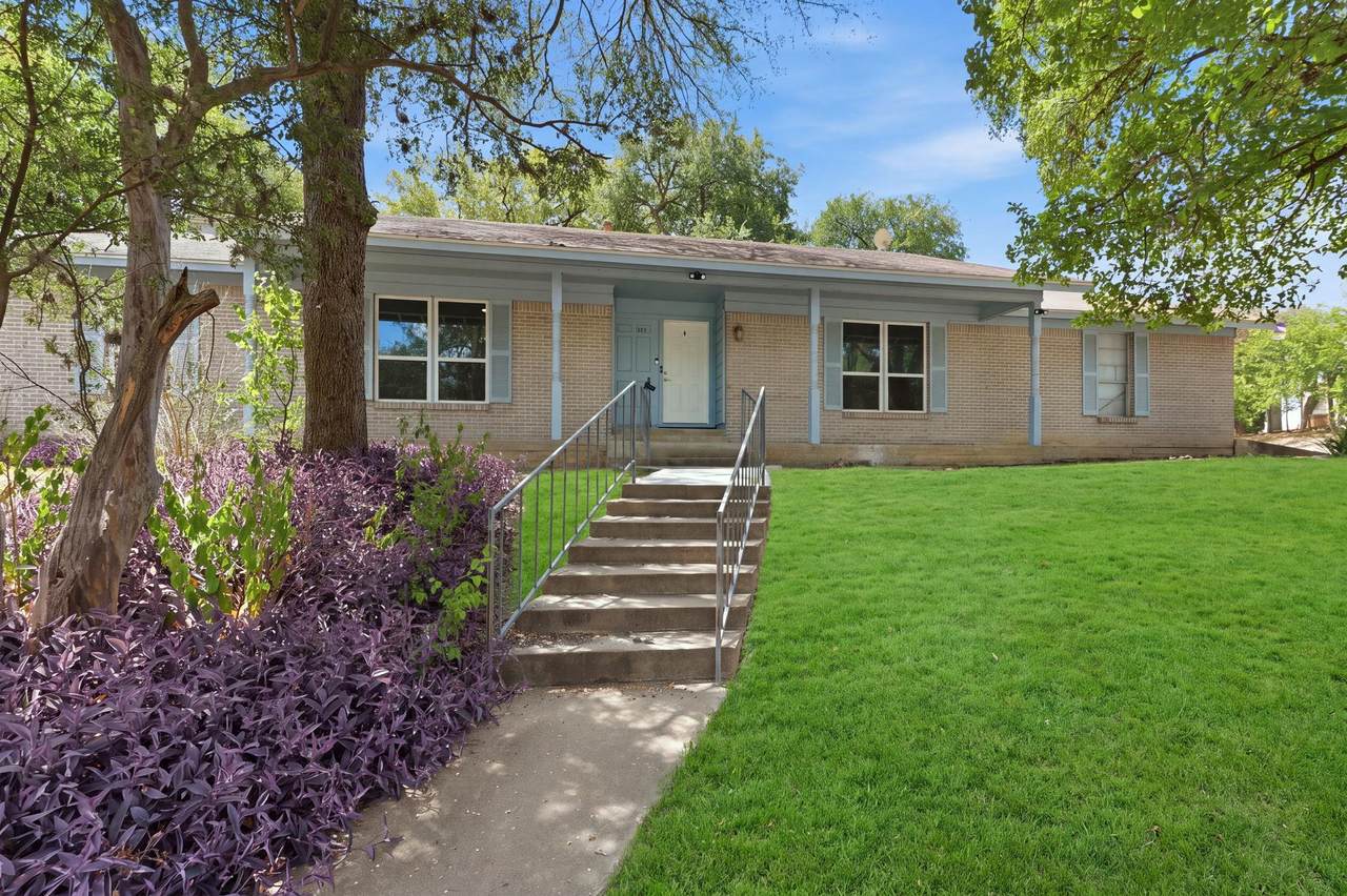 6108 Cherrylawn Cir - Photo 1