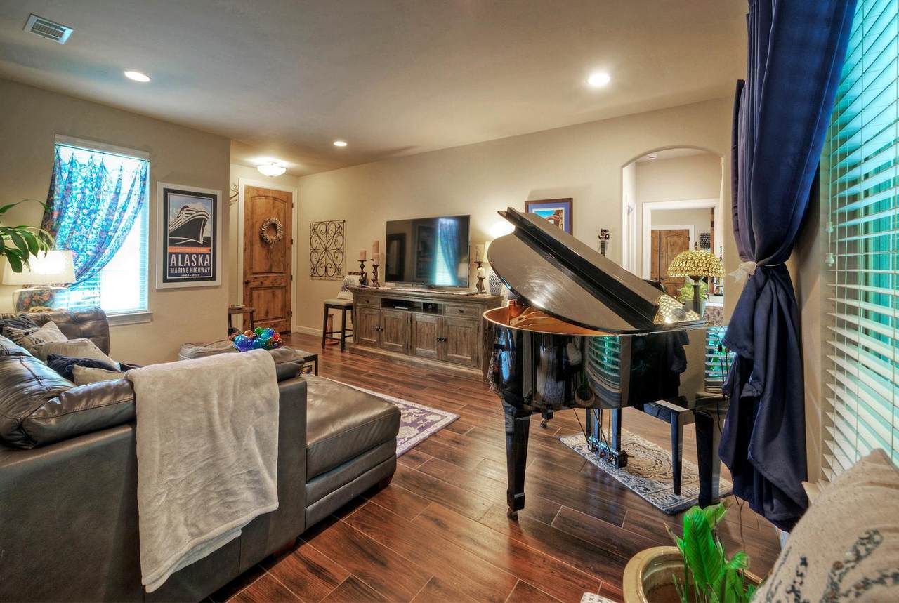 15705 Wildwood Trl - Photo 1