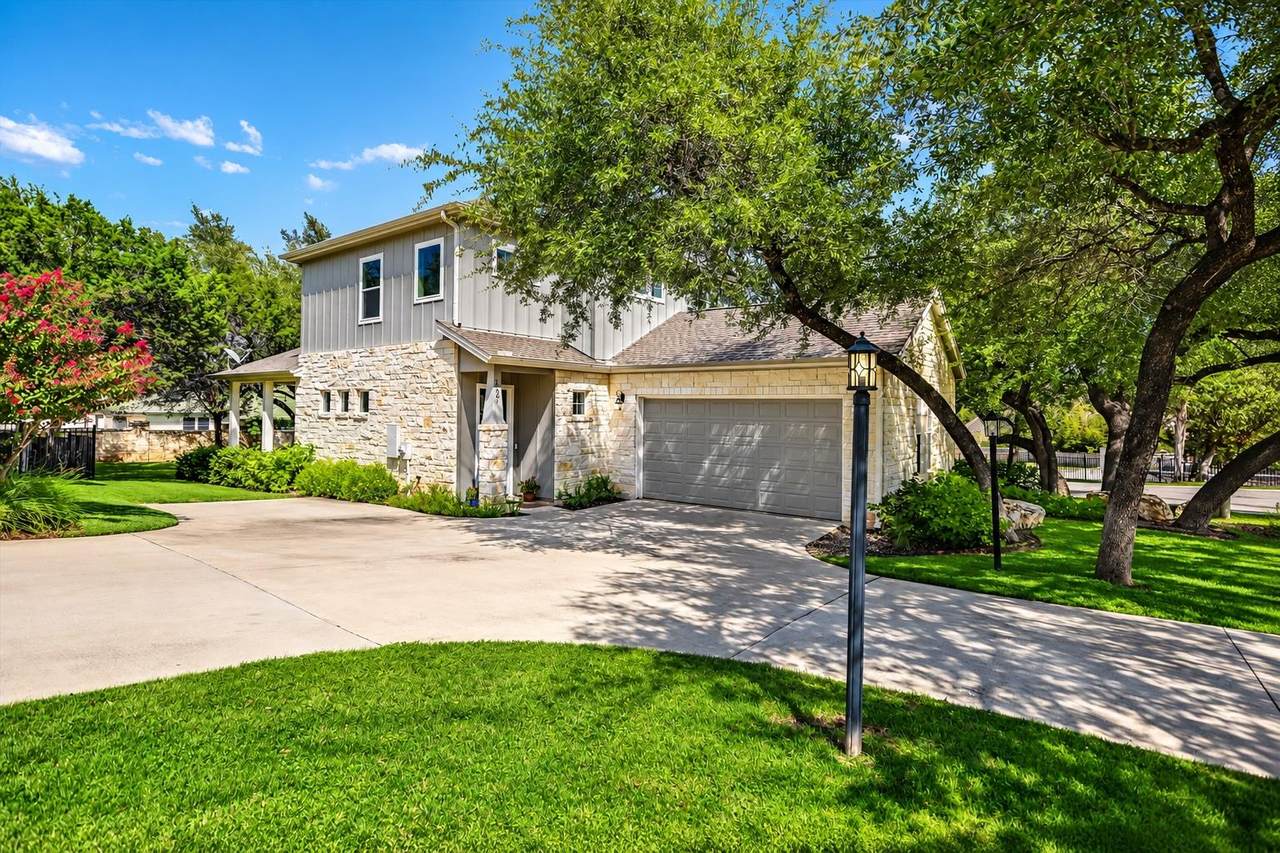 207 Fairlake Cir - Photo 1