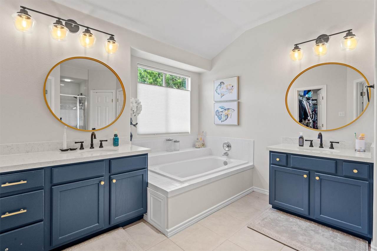 15106 Flamingo Dr - Photo 1