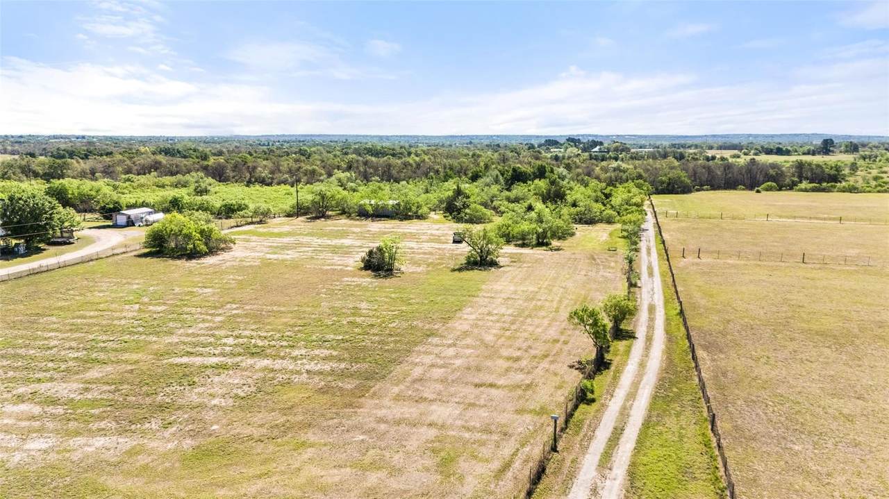 399 Upper Elgin River Rd - Photo 1