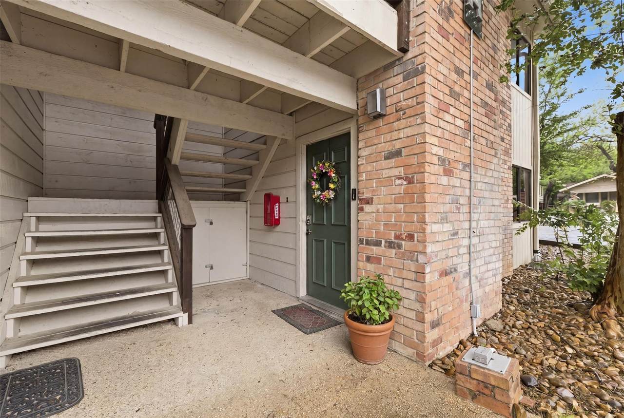 421 San Antonio St - Photo 1