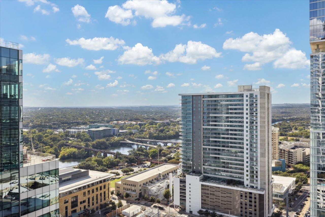 https://bt-photos.global.ssl.fastly.net/austin/1280_boomver_4_5443214-2.jpg
