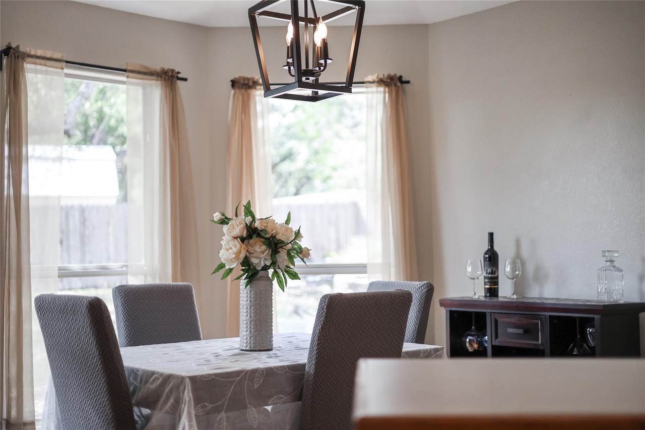 8313 Timber Trl - Photo 1