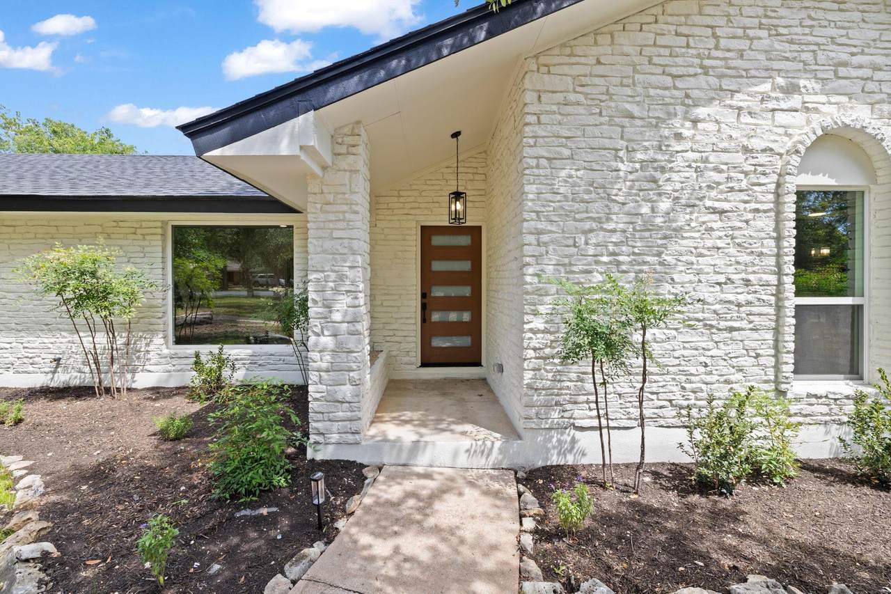 https://bt-photos.global.ssl.fastly.net/austin/1280_boomver_1_5548805-2.jpg