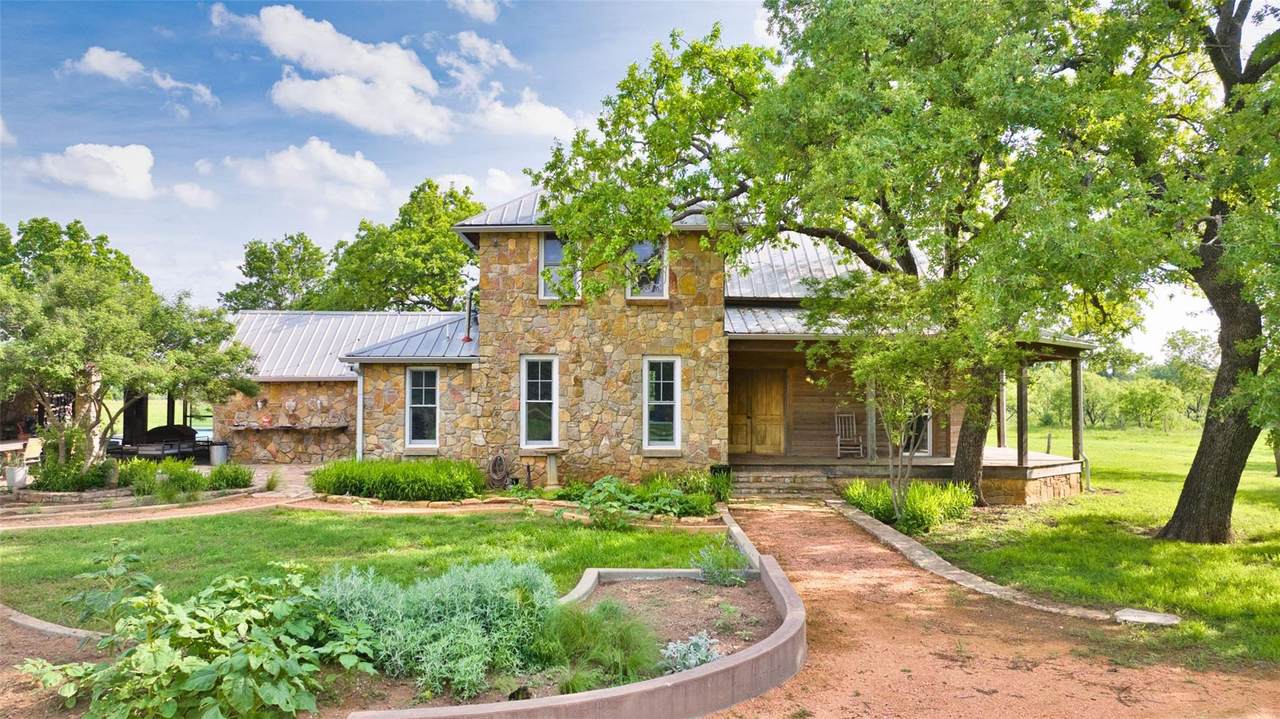 2969 County Road 422 - Photo 1