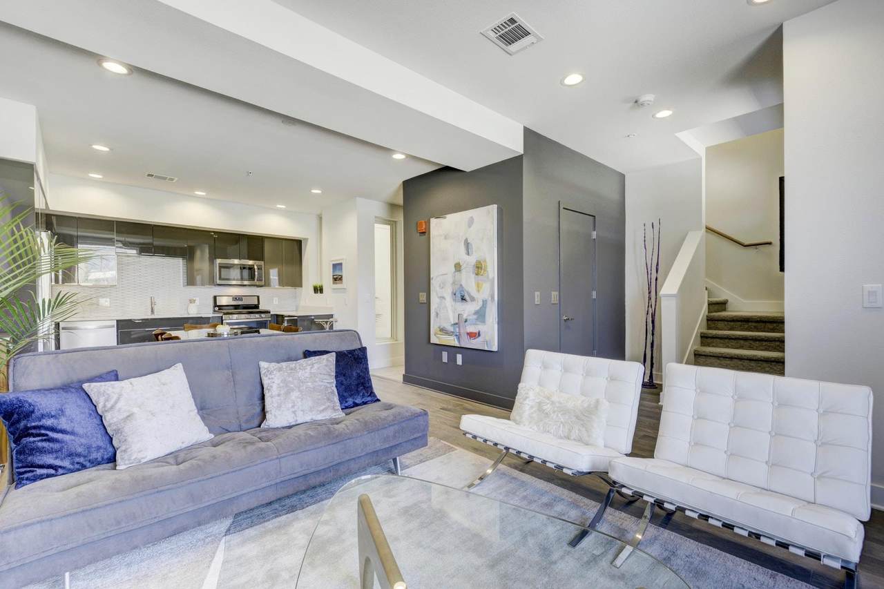 1800 4th St - Photo 1