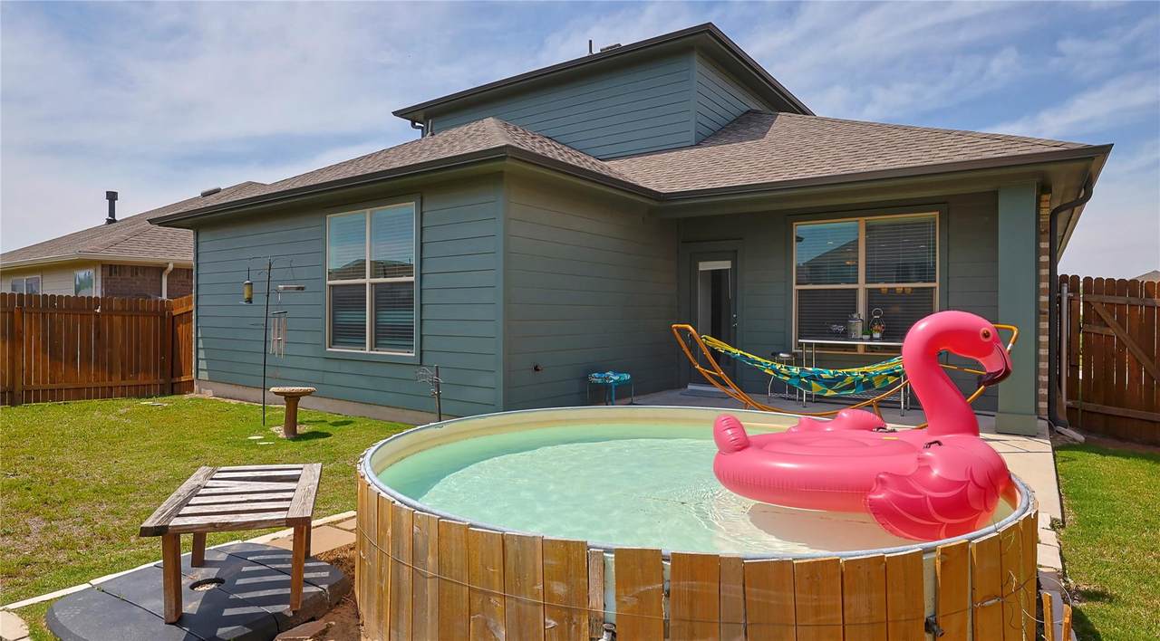 520 Elm Green St - Photo 1