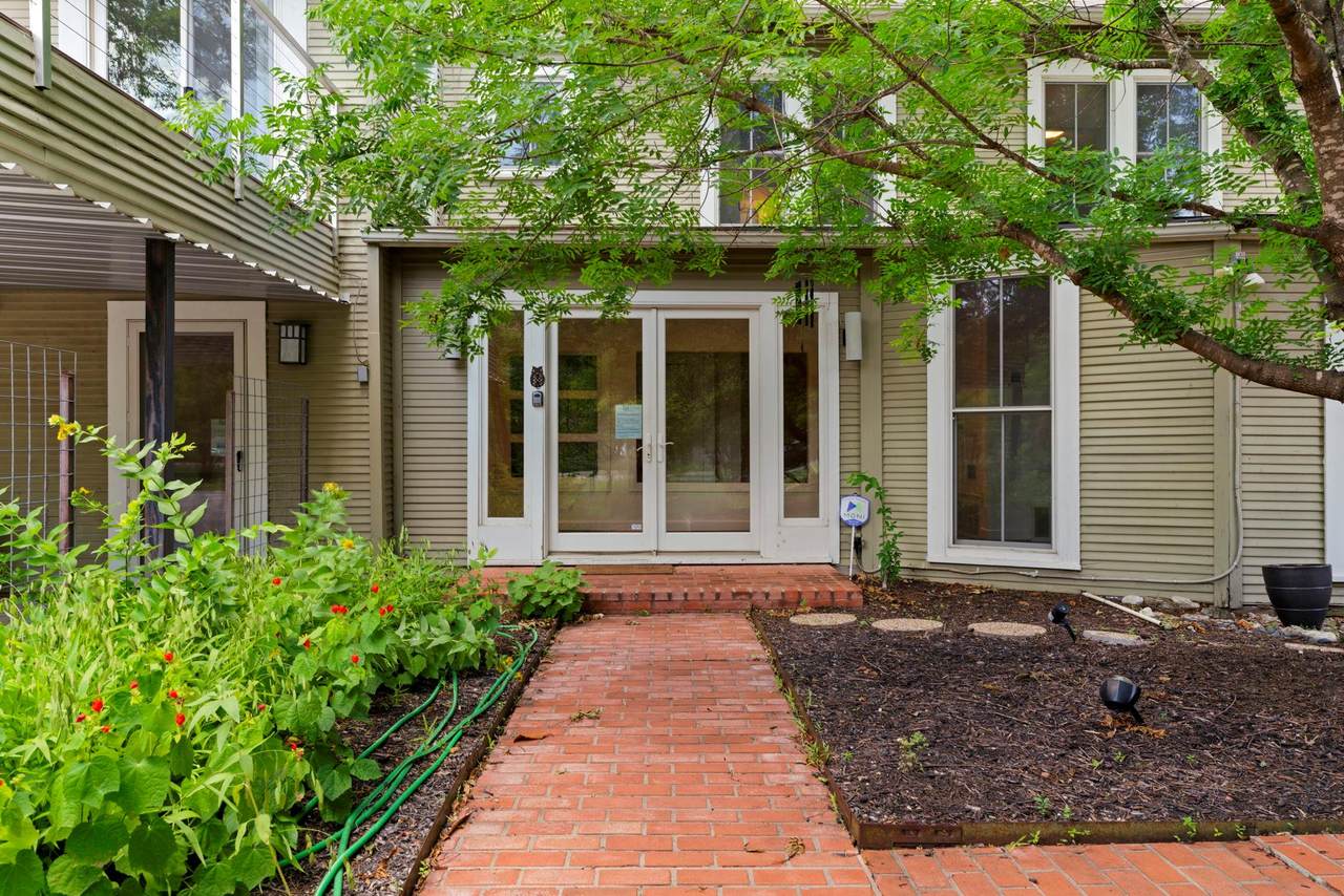 3102 Hemphill Park - Photo 1